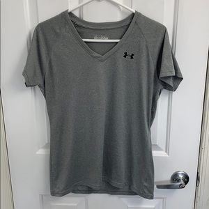 Light gray Under Armour v-neck top size medium